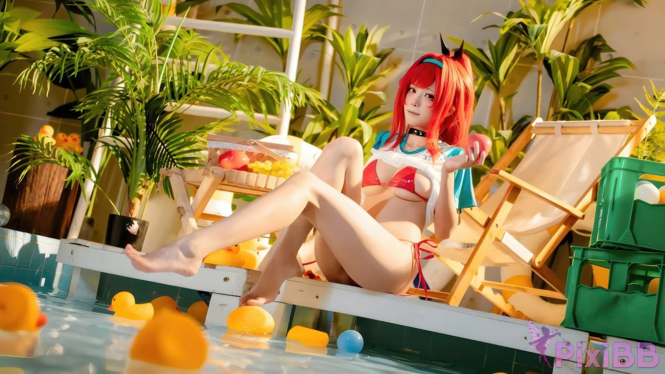 Cosplayer san wu ren xing Nikke rabbi swimsuit red style PixiBB.COM 006
