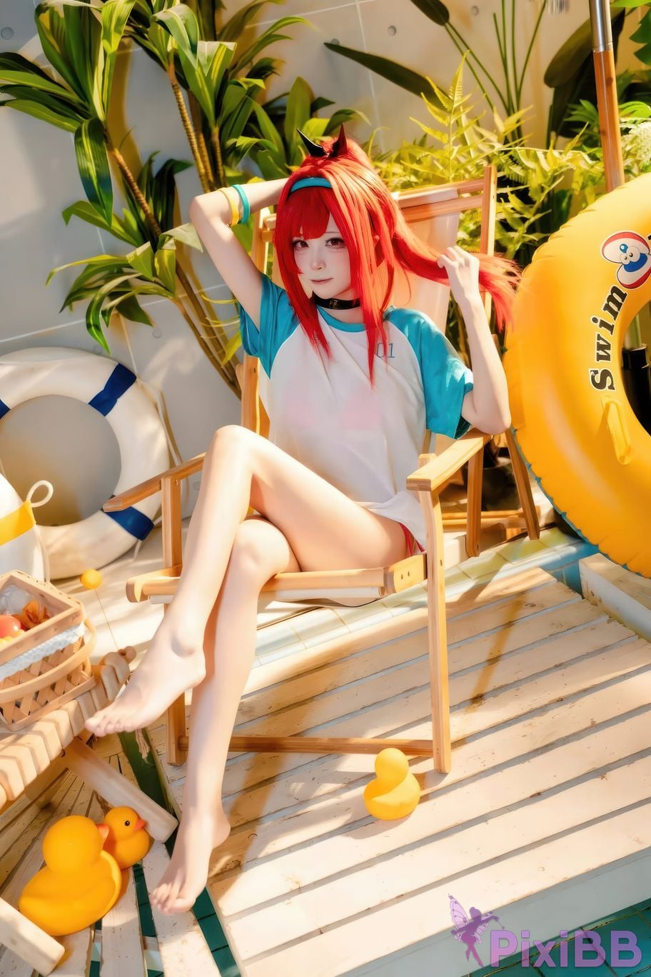 Cosplayer san wu ren xing Nikke rabbi swimsuit red style PixiBB.COM 017