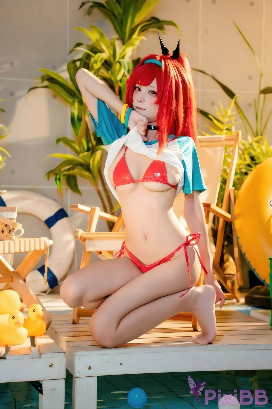 Cosplayer san wu ren xing Nikke rabbi swimsuit red style PixiBB.COM 025