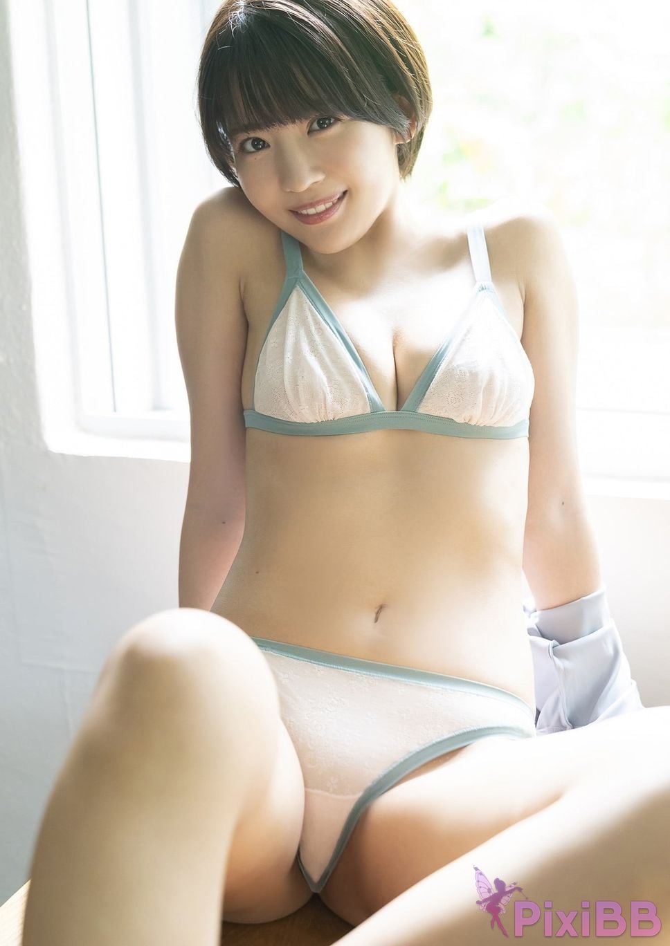 Japanese Idol Moeka Sasaki Gravure of Spirits Spisan photo book PixiBB.COM 008