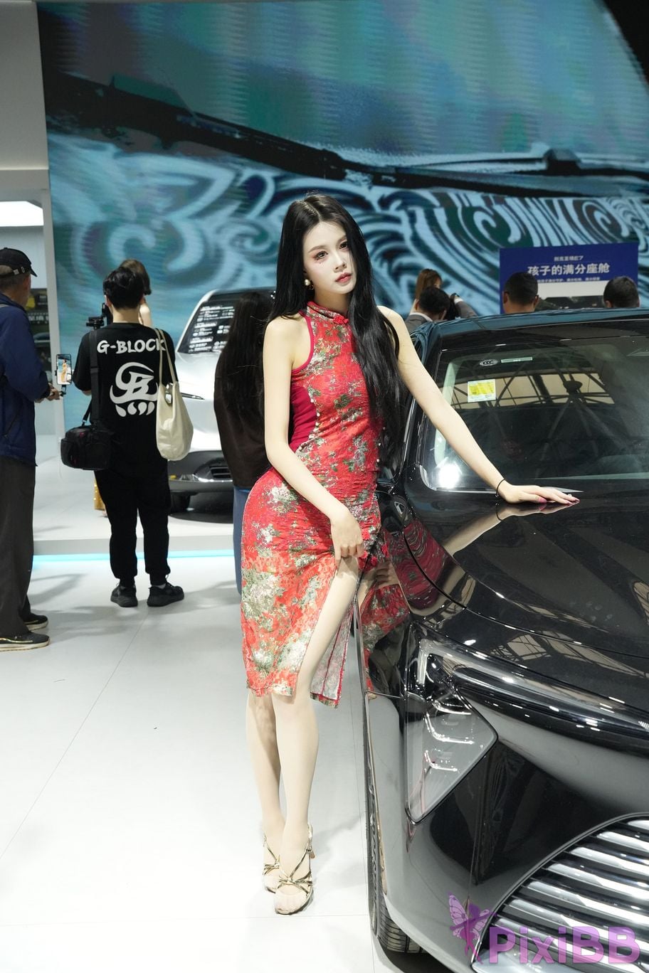 Featured Street Photography Works No.5762 Pan Hong Cheongsam Shredded Pork PixiBB.COM 370