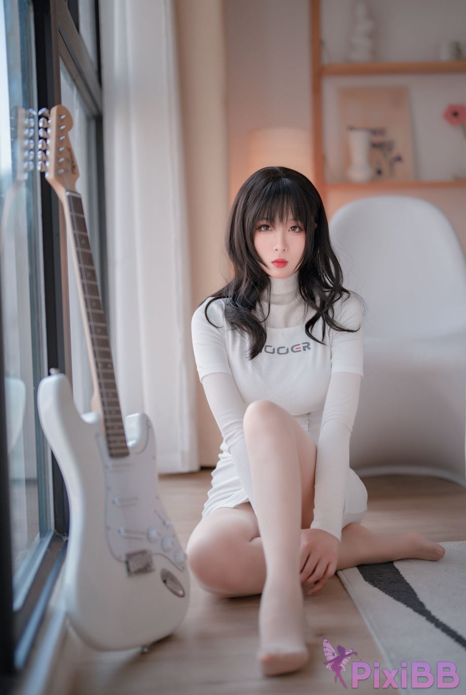 Coser Xuan xiao xue jie Ukelele Sister PixiBB.COM 005