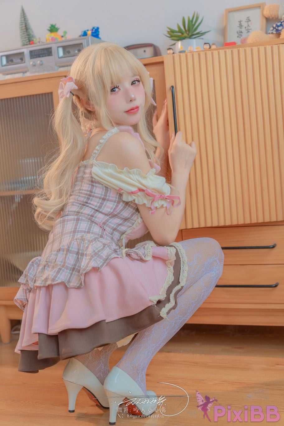 Coser nian nian tuan zi tu PixiBB.COM 076