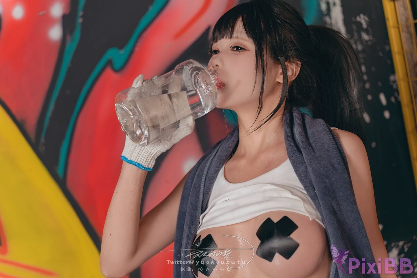 Coser nian nian tuan zi tu Shake it PixiBB.COM 065