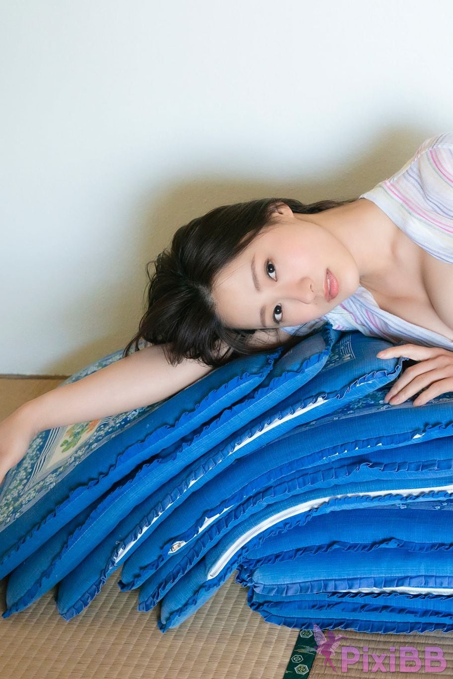 Japanese Idol Sumida Ayano Sumita FLASH digital photo book Thats a shining body PixiBB.COM 054