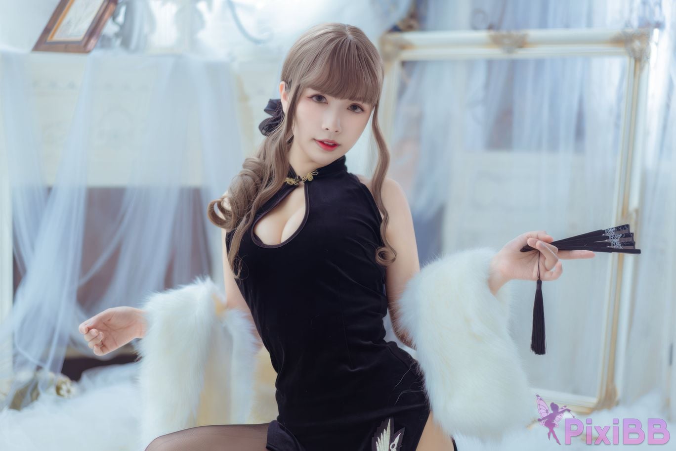 Cosplayer Neko Weiwei Improved black cheongsam PixiBB.COM 034