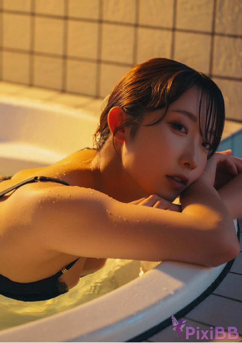 Japanese Idol Taiga Momo Koibito Kankei photo collection wunder publishing house PixiBB.COM 183
