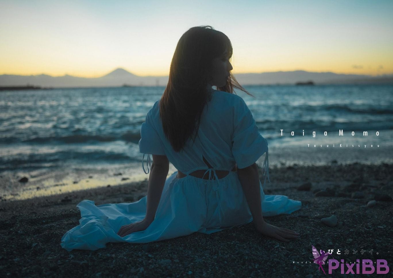 Japanese Idol Taiga Momo Koibito Kankei photo collection wunder publishing house PixiBB.COM 250