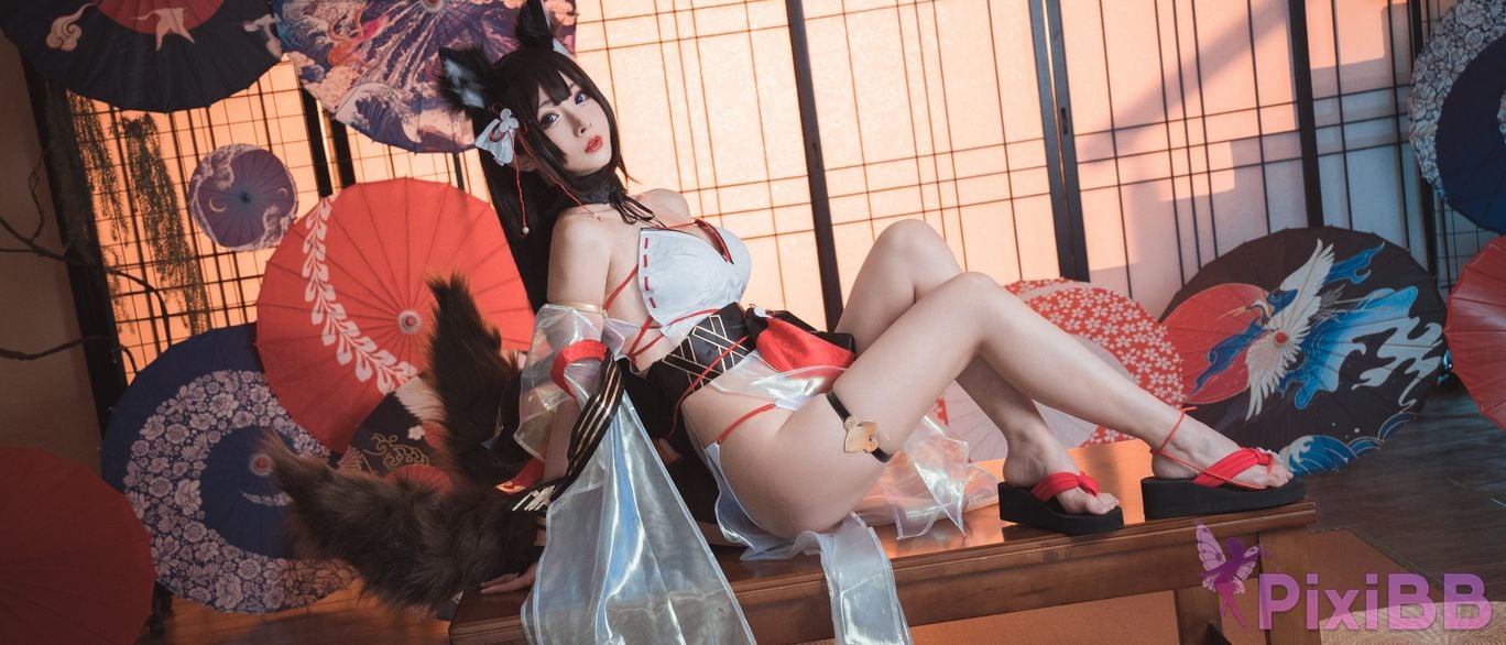 Coser rioko Azurlane Amagi PixiBB.COM 005
