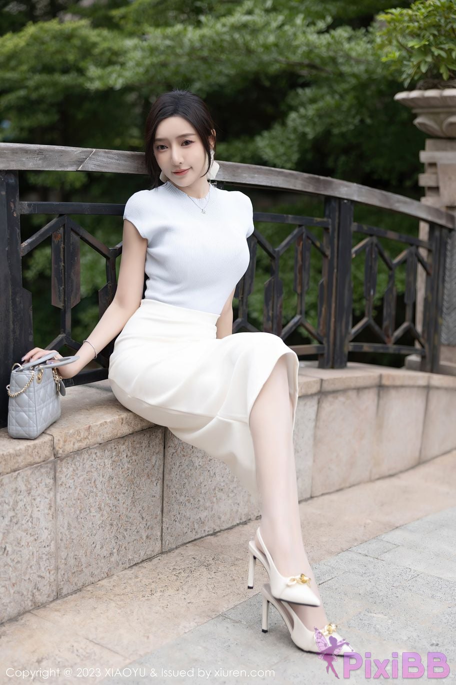 XiaoYu Vol.1059 Yanni Wang Xin Yao PixiBB.COM 014