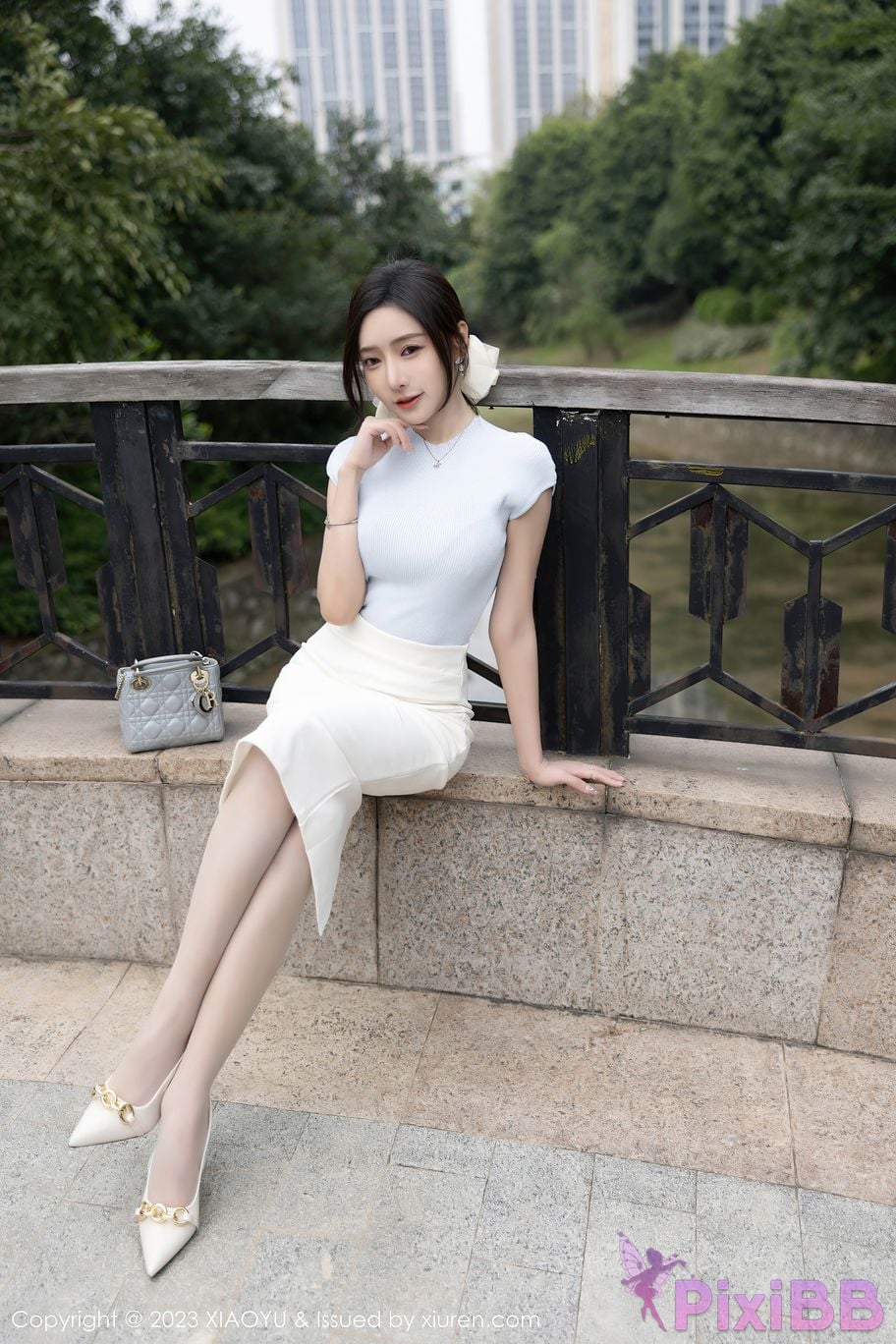 XiaoYu Vol.1059 Yanni Wang Xin Yao PixiBB.COM 016