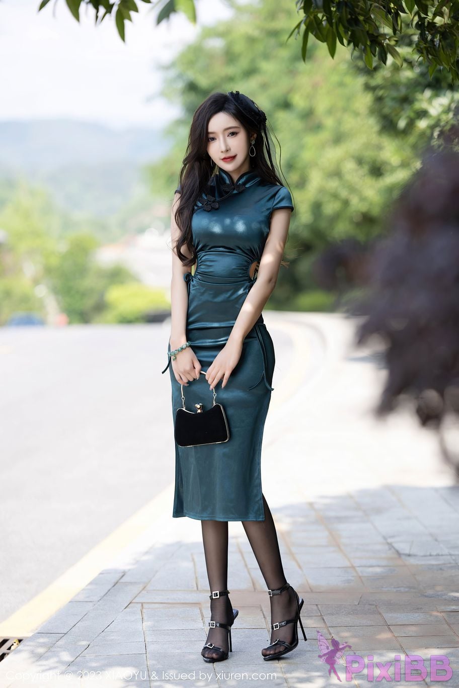 XiaoYu Vol.1048 Yanni Wang Xin Yao PixiBB.COM 010