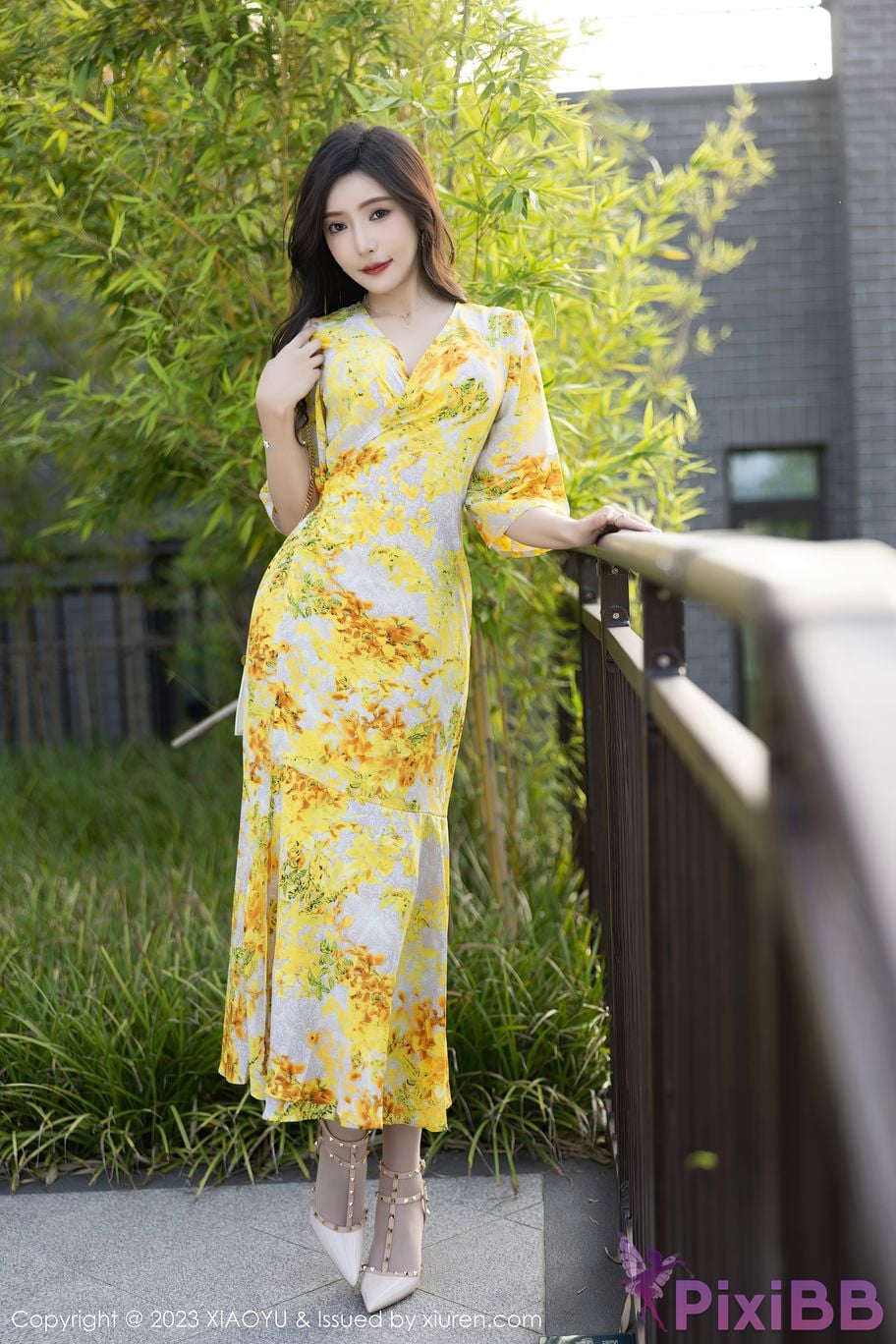 XiaoYu Vol.1043 Yanni Wang Xin Yao PixiBB.COM 023