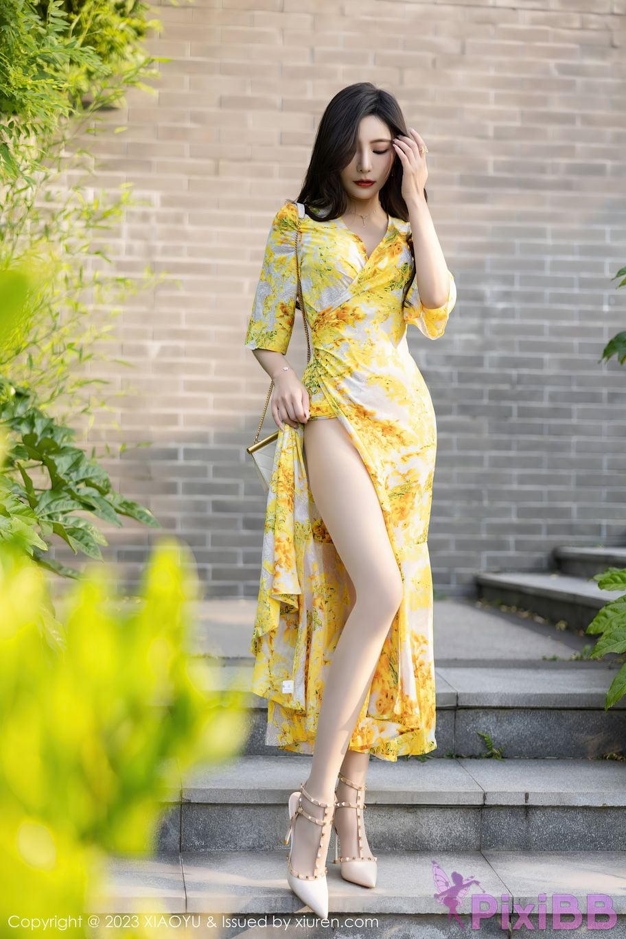 XiaoYu Vol.1043 Yanni Wang Xin Yao PixiBB.COM 027