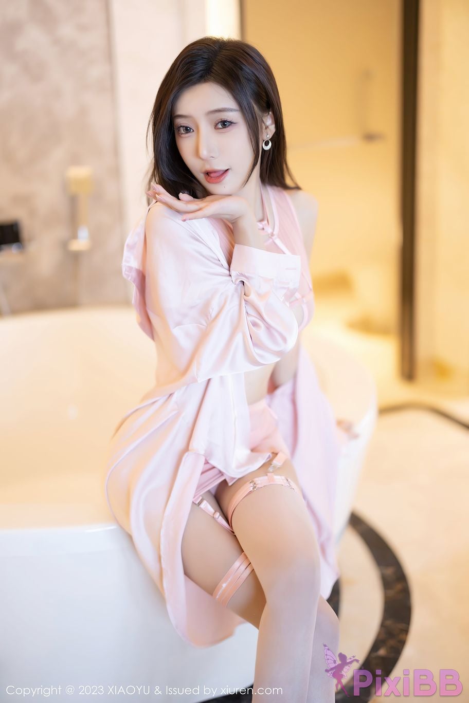 XiaoYu Vol.1040 Yanni Wang Xin Yao PixiBB.COM 012