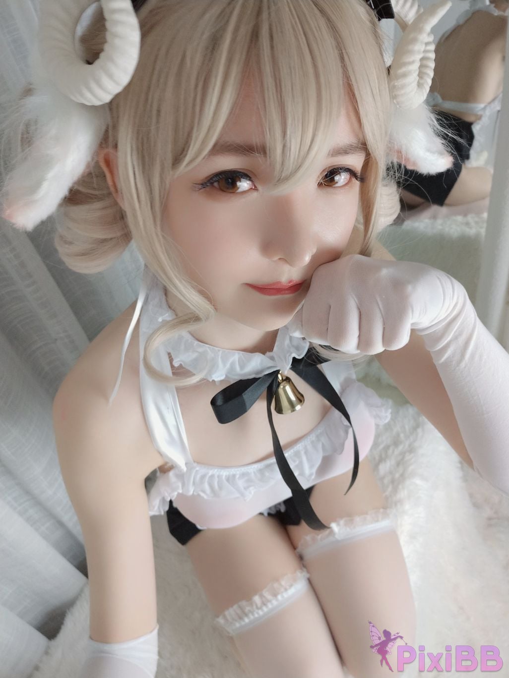Coser yixiaoyangze PixiBB.COM 025