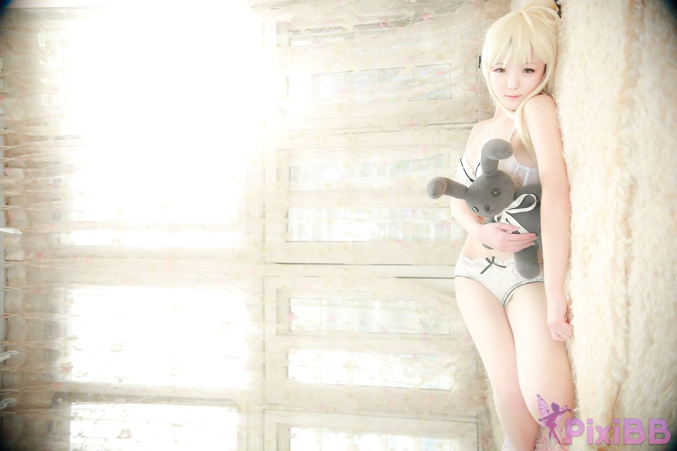 Coser yixiaoyangze PixiBB.COM 011