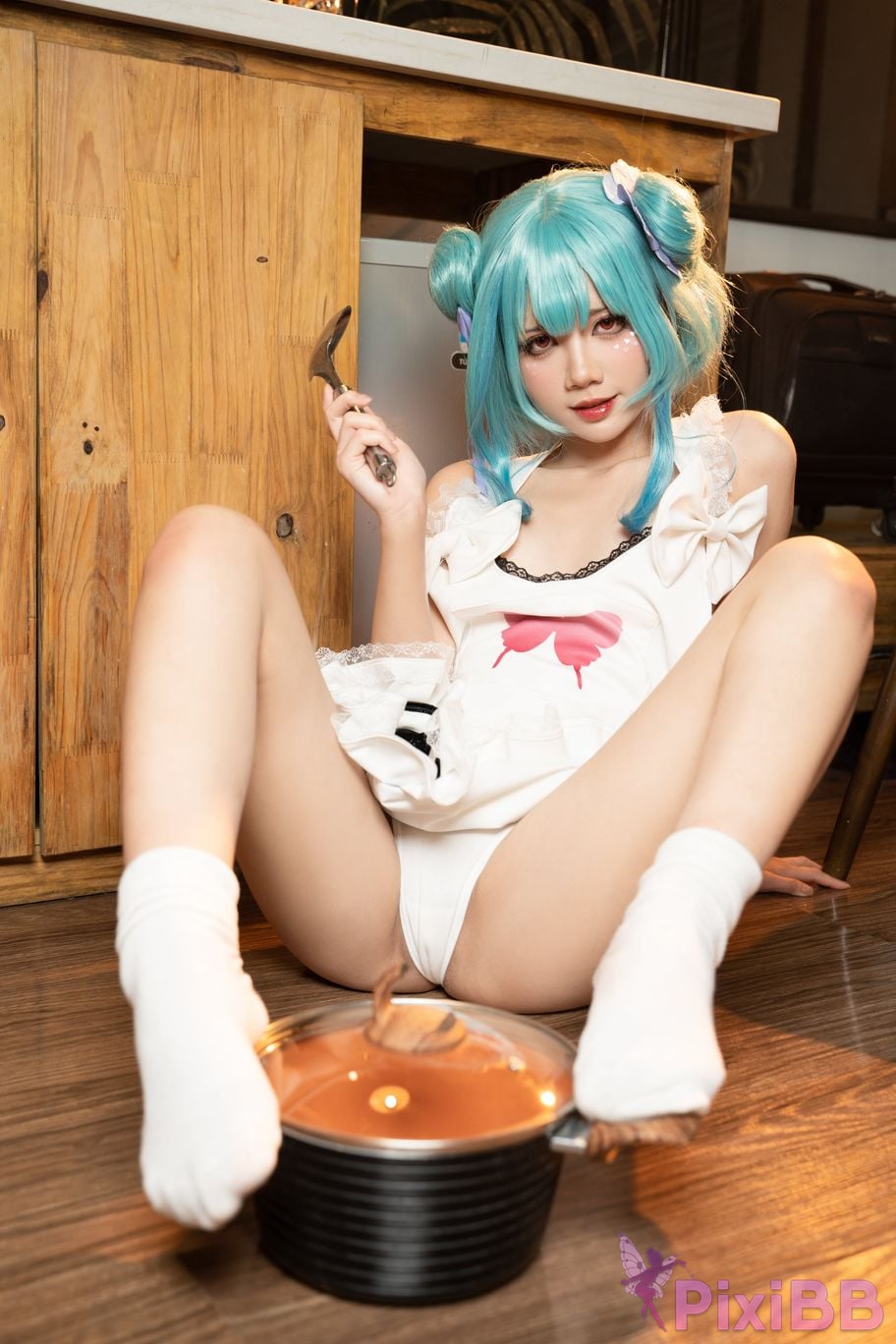 Coser PoppaChan Uruha Rushia Hololiv PixiBB.COM 010