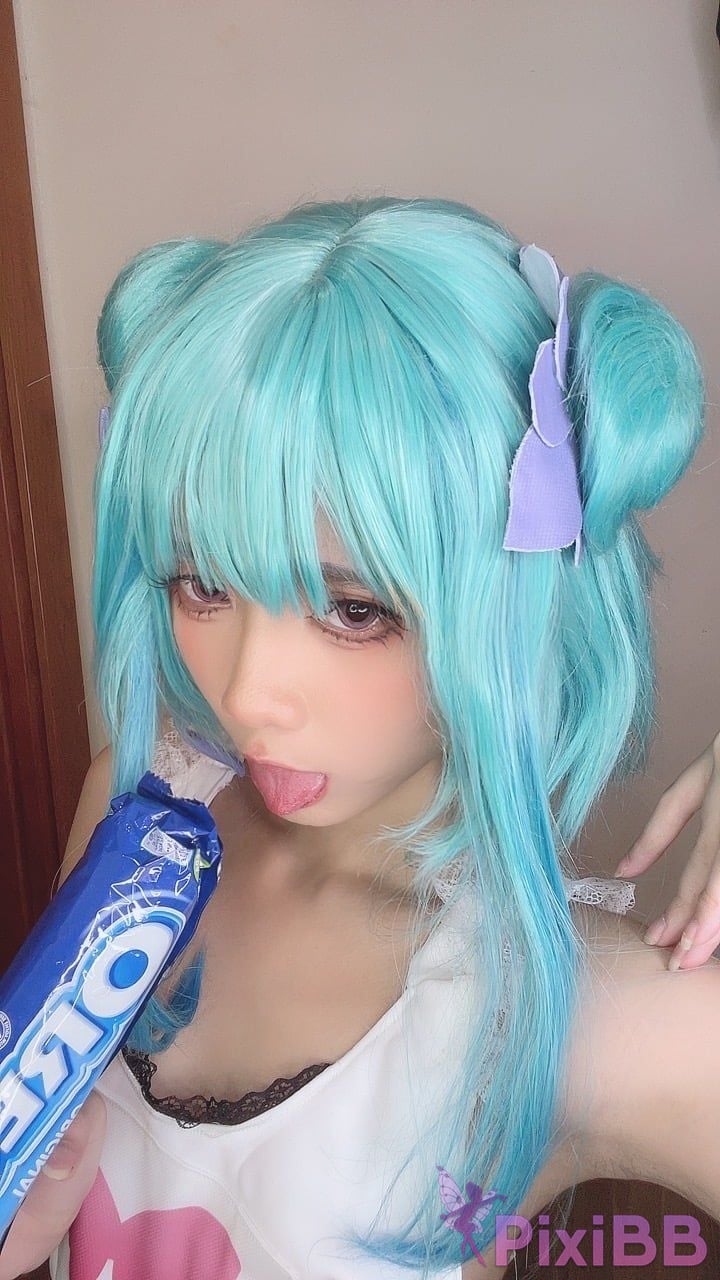 Coser PoppaChan Uruha Rushia Hololiv PixiBB.COM 068