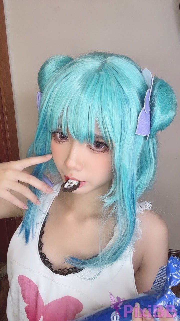 Coser PoppaChan Uruha Rushia Hololiv PixiBB.COM 070