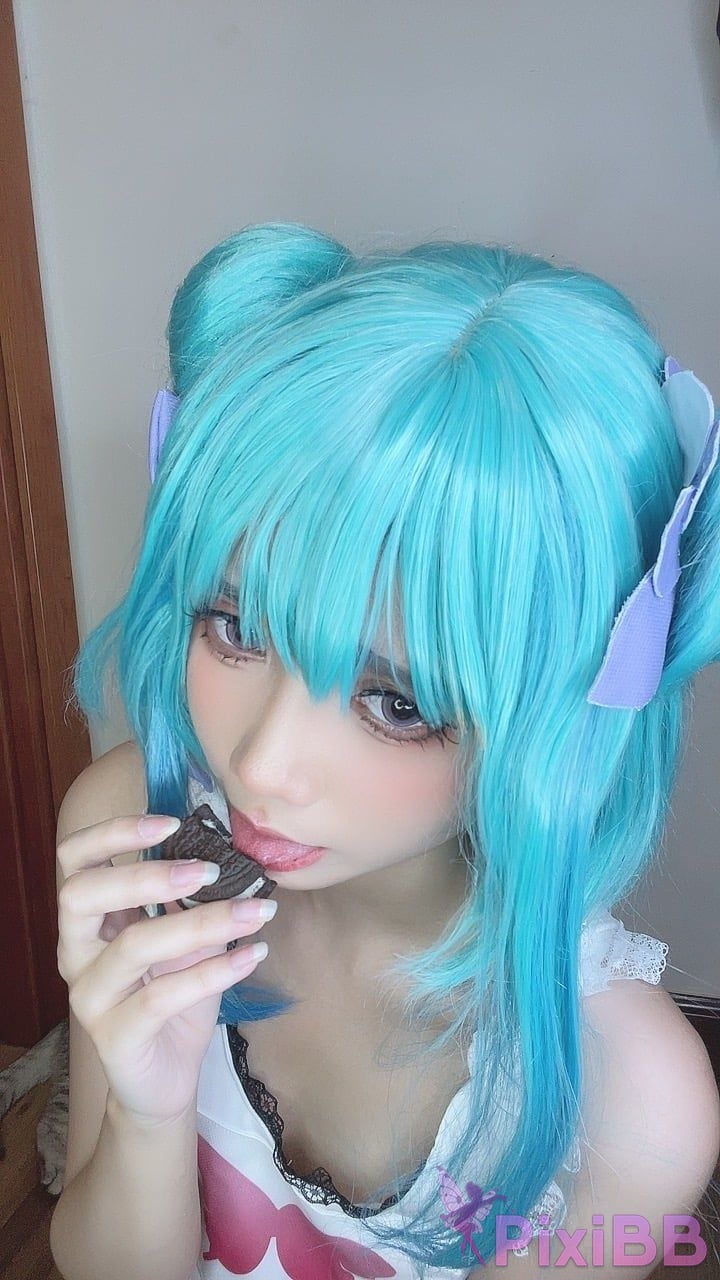 Coser PoppaChan Uruha Rushia Hololiv PixiBB.COM 073