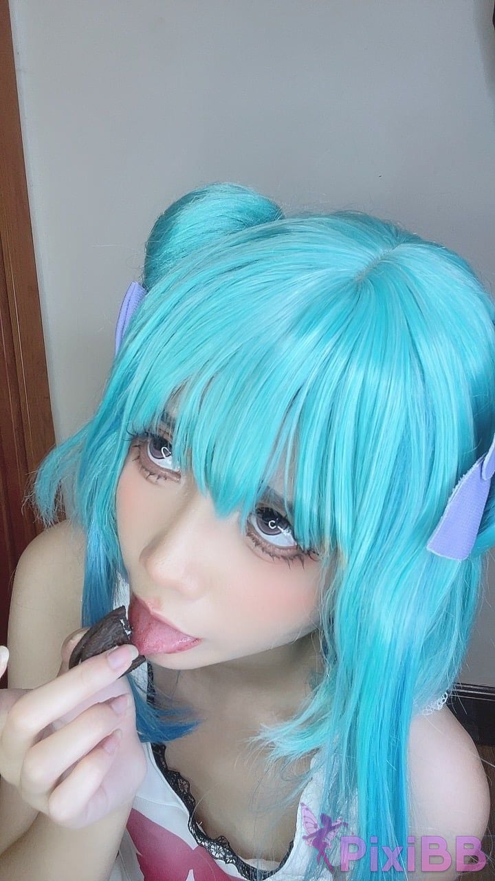 Coser PoppaChan Uruha Rushia Hololiv PixiBB.COM 074
