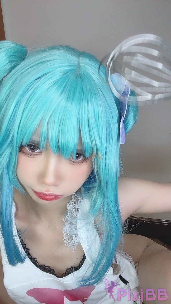 Coser PoppaChan Uruha Rushia Hololiv PixiBB.COM 082