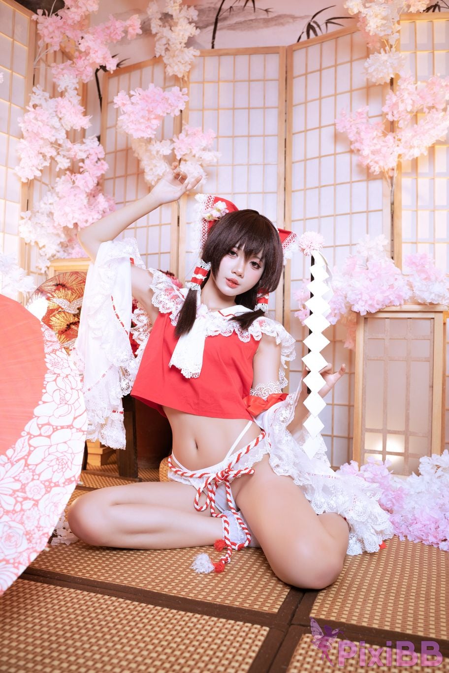 Coser PoppaChan Reimu Hakurei PixiBB.COM 012