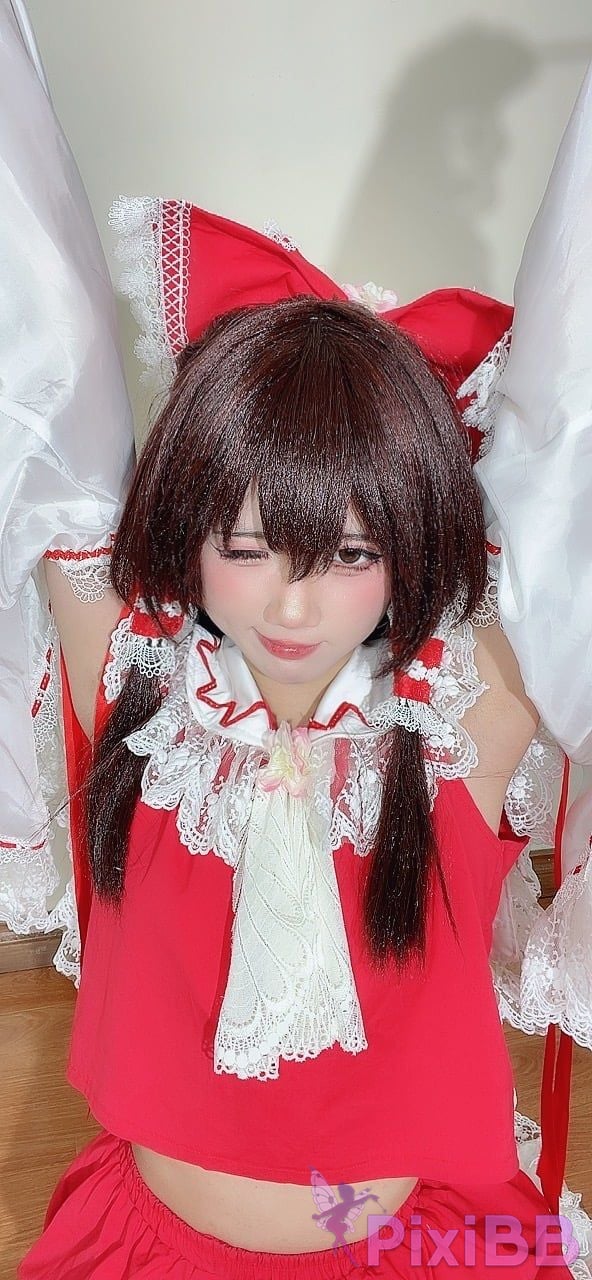 Coser PoppaChan Reimu Hakurei PixiBB.COM 053