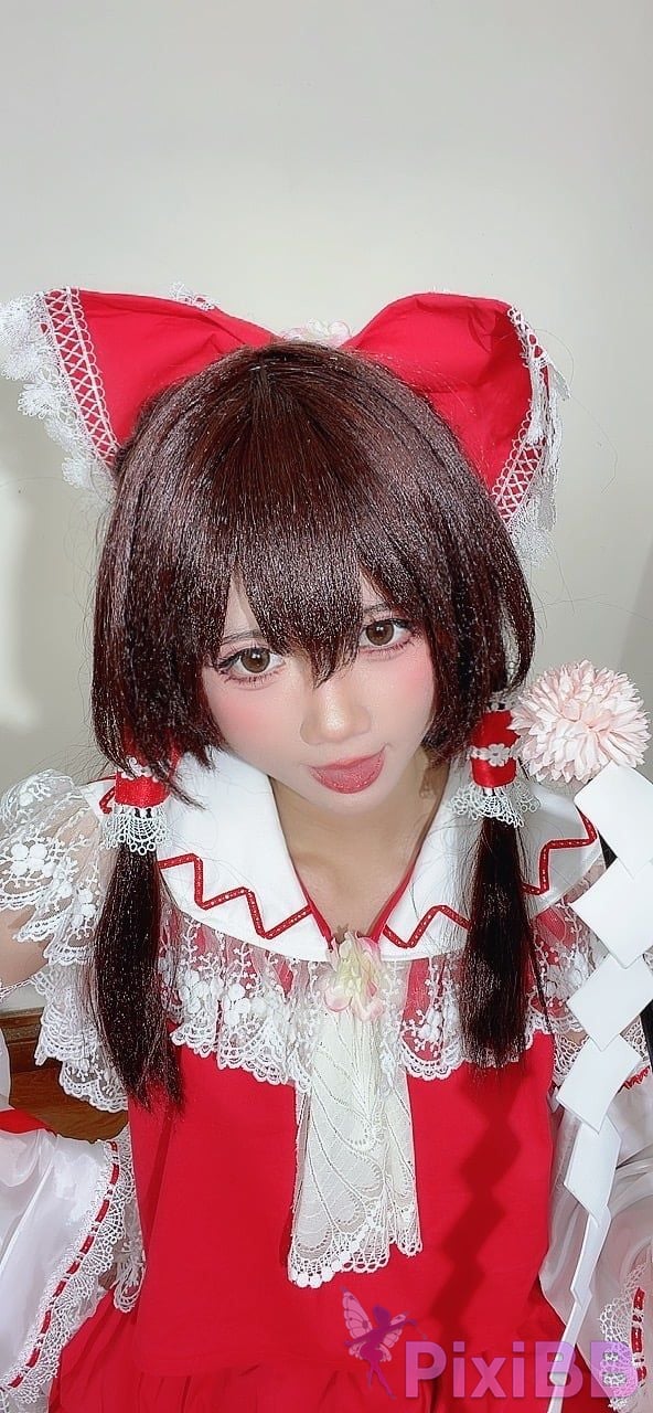 Coser PoppaChan Reimu Hakurei PixiBB.COM 054