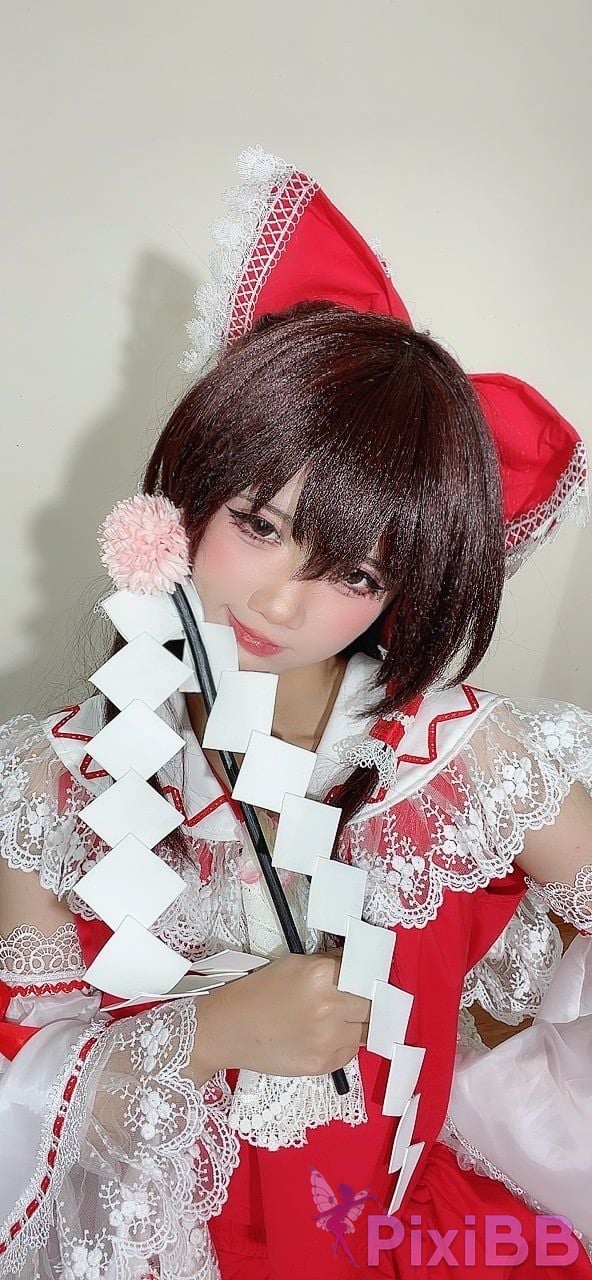 Coser PoppaChan Reimu Hakurei PixiBB.COM 060
