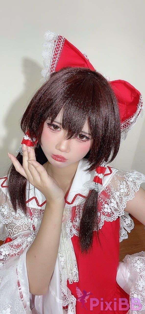 Coser PoppaChan Reimu Hakurei PixiBB.COM 067