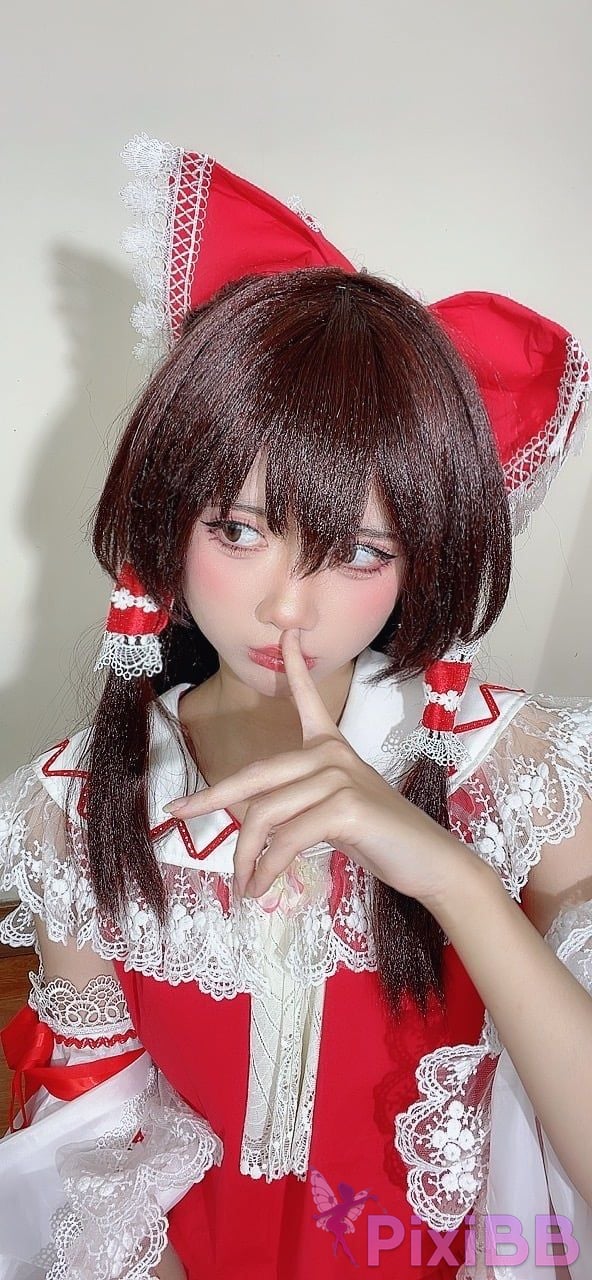 Coser PoppaChan Reimu Hakurei PixiBB.COM 073