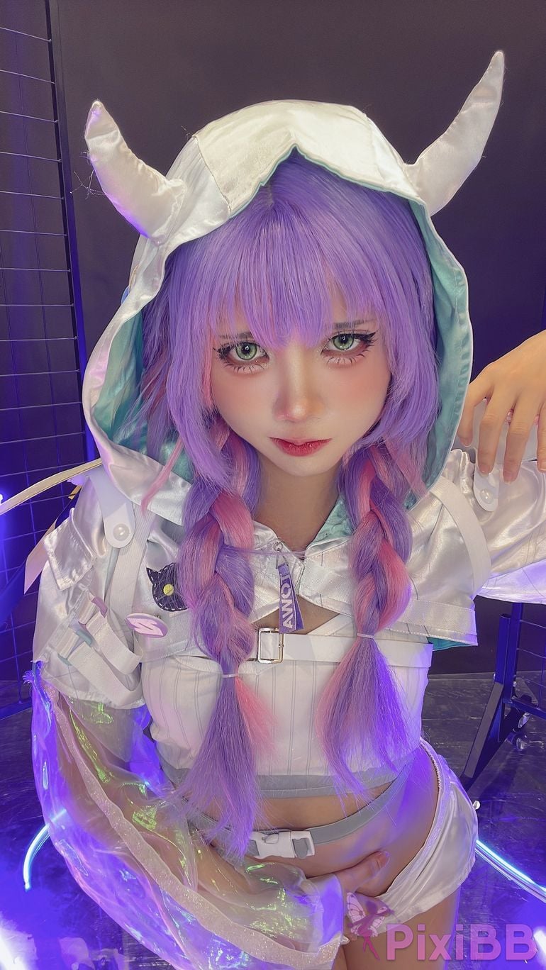 Coser PoppaChan Tokoyami Towa Hololive PixiBB.COM 003.JPEG