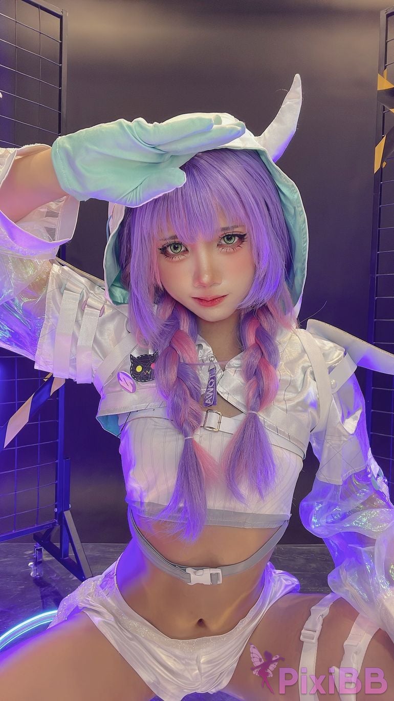 Coser PoppaChan Tokoyami Towa Hololive PixiBB.COM 025.JPEG